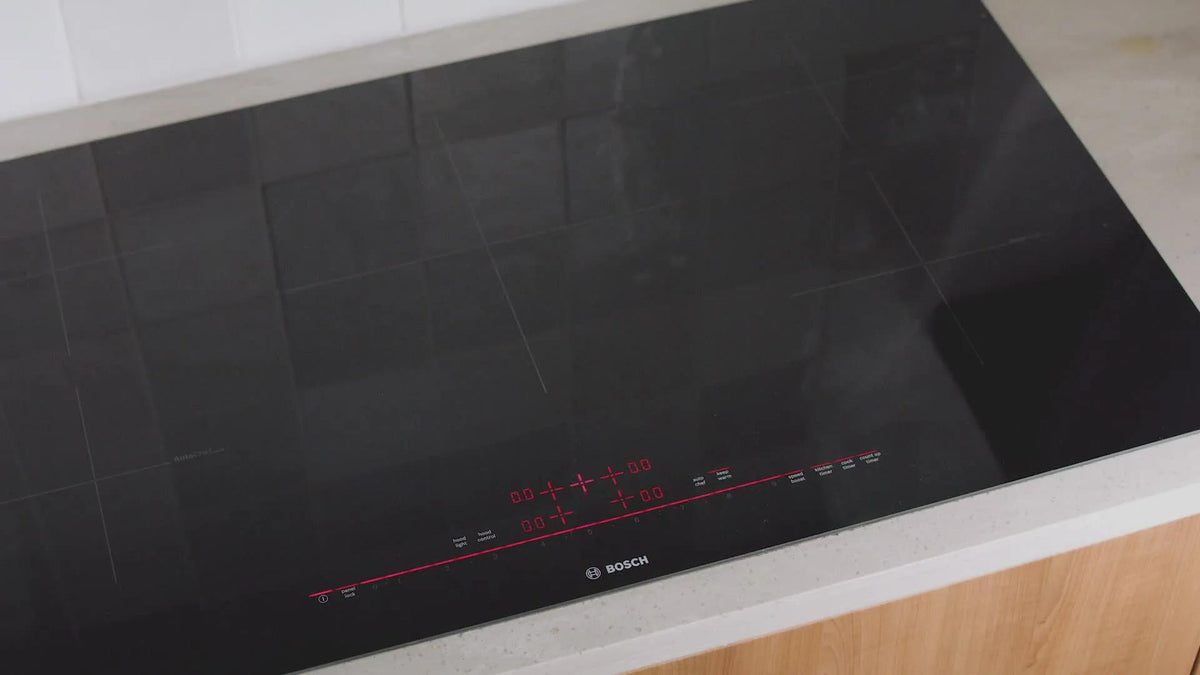 Benchmark™ Induction Cooktop 36'' surface mount without frame