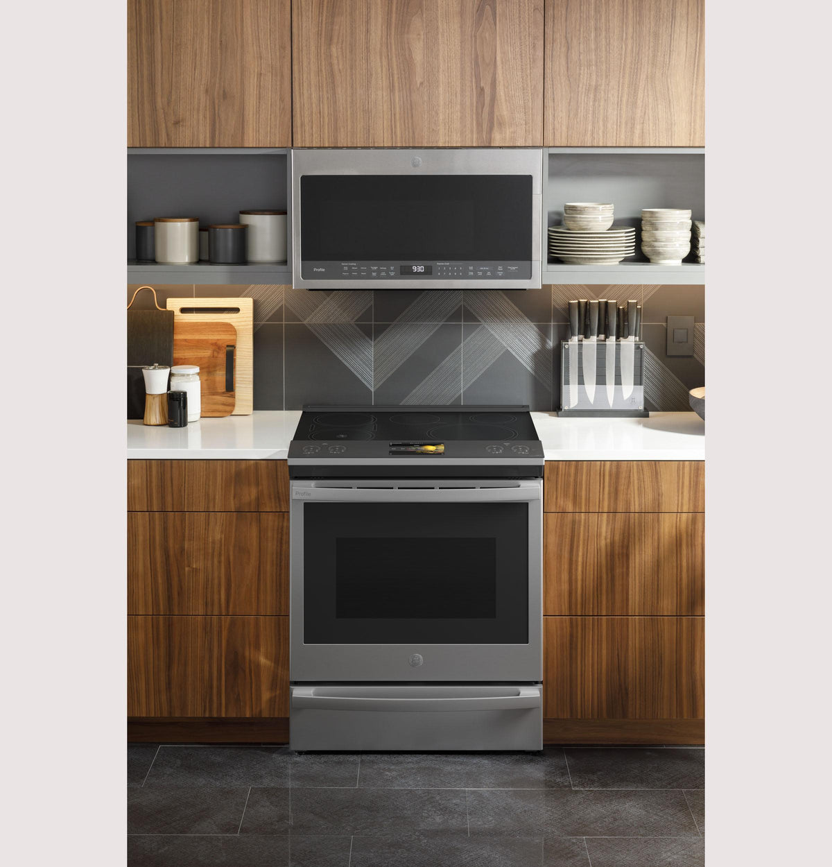 GE Profile™ 30