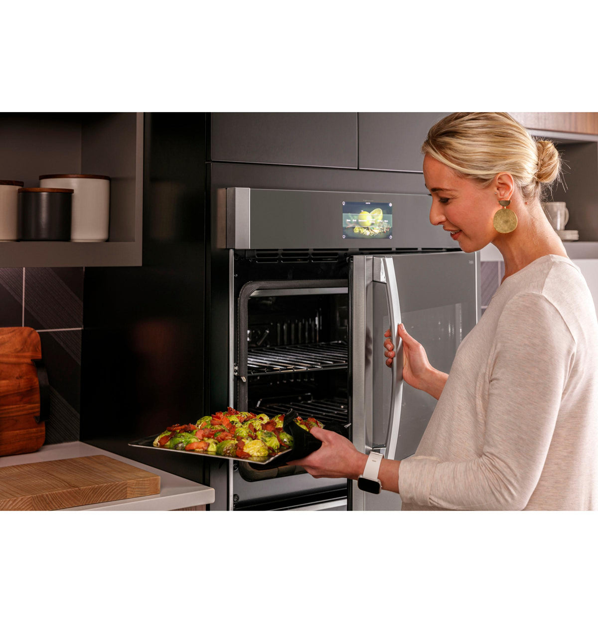 GE Profile™ 30