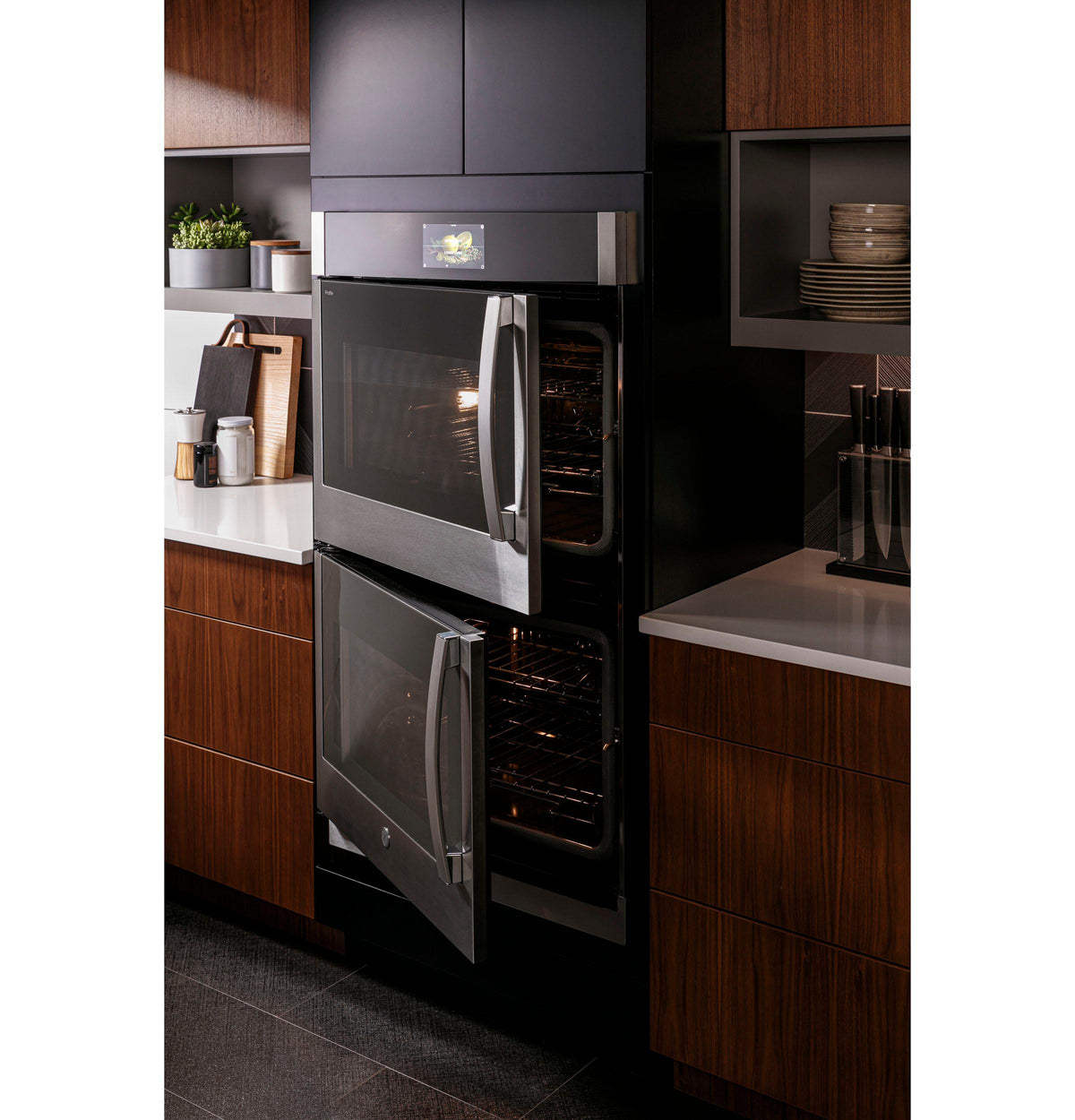 GE Profile™ 30