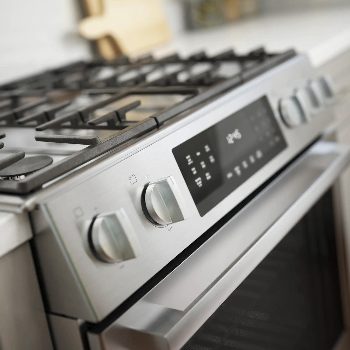 800 Series Gas Slide-in Range 30