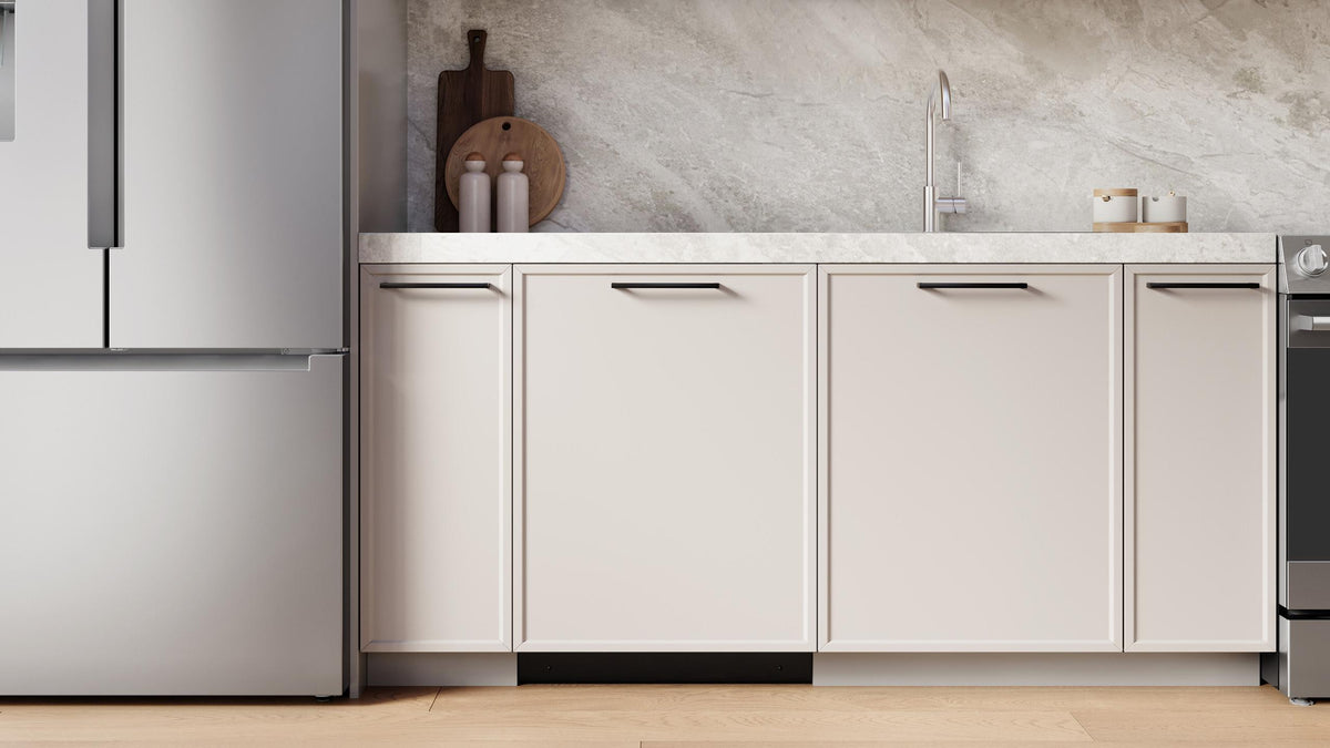 300 Series, fully-integrated dishwasher, 24''